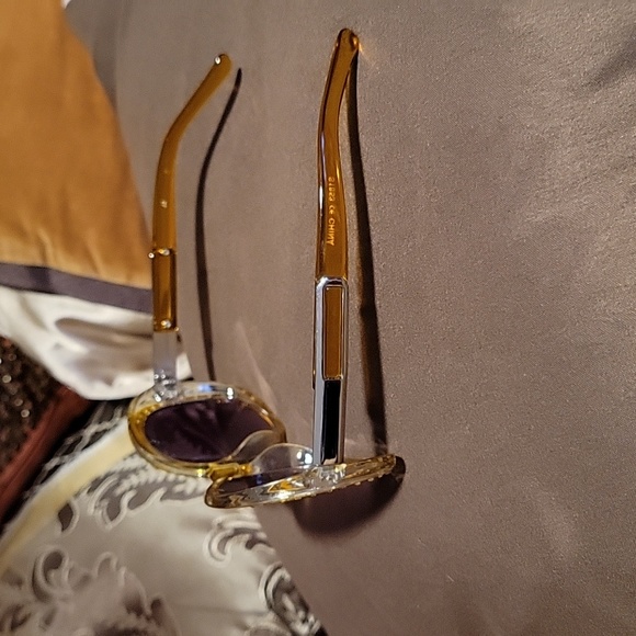 Ombre Gold Clear Round Rhinestone Sunglasses 👓 - Picture 6 of 10